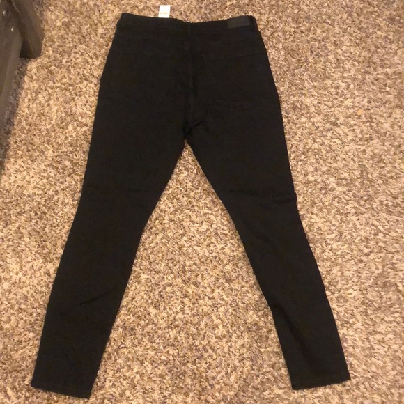 Jeans - Picture 2 of 4